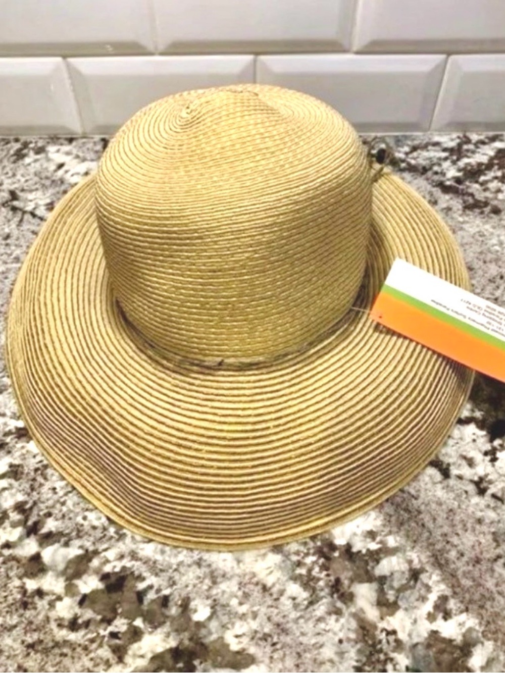 NWT Hat - Picture 2 of 8